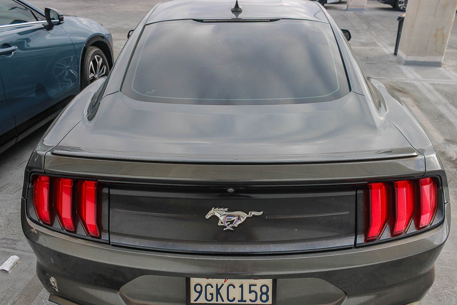 Used 2020 Ford Mustang Premium RWD image 13