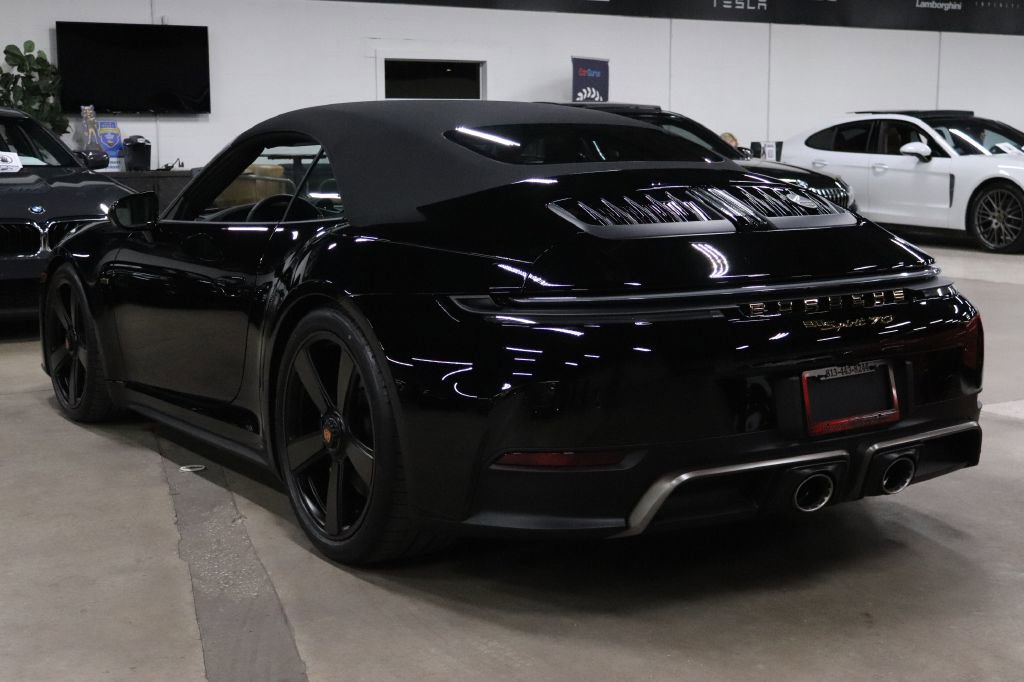 Used 2026 Porsche 911 GTS image 5