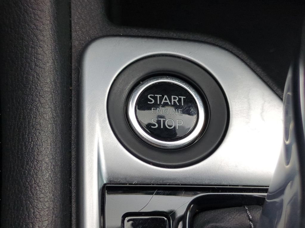 Certified 2024 Nissan Sentra SV FWD image 20
