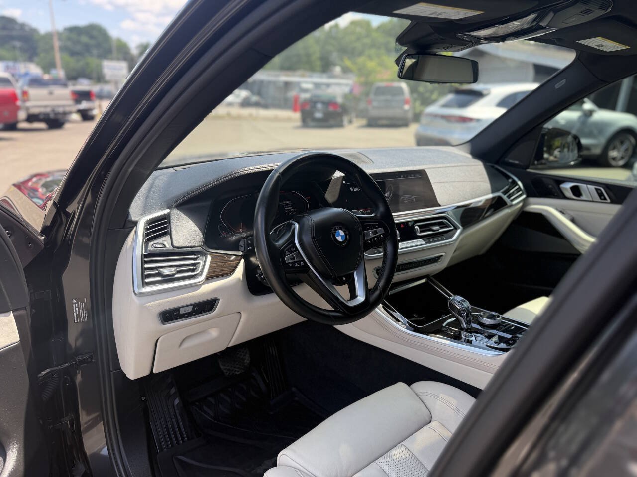 Used 2019 BMW X5 xDrive40i AWD/4WD image 9
