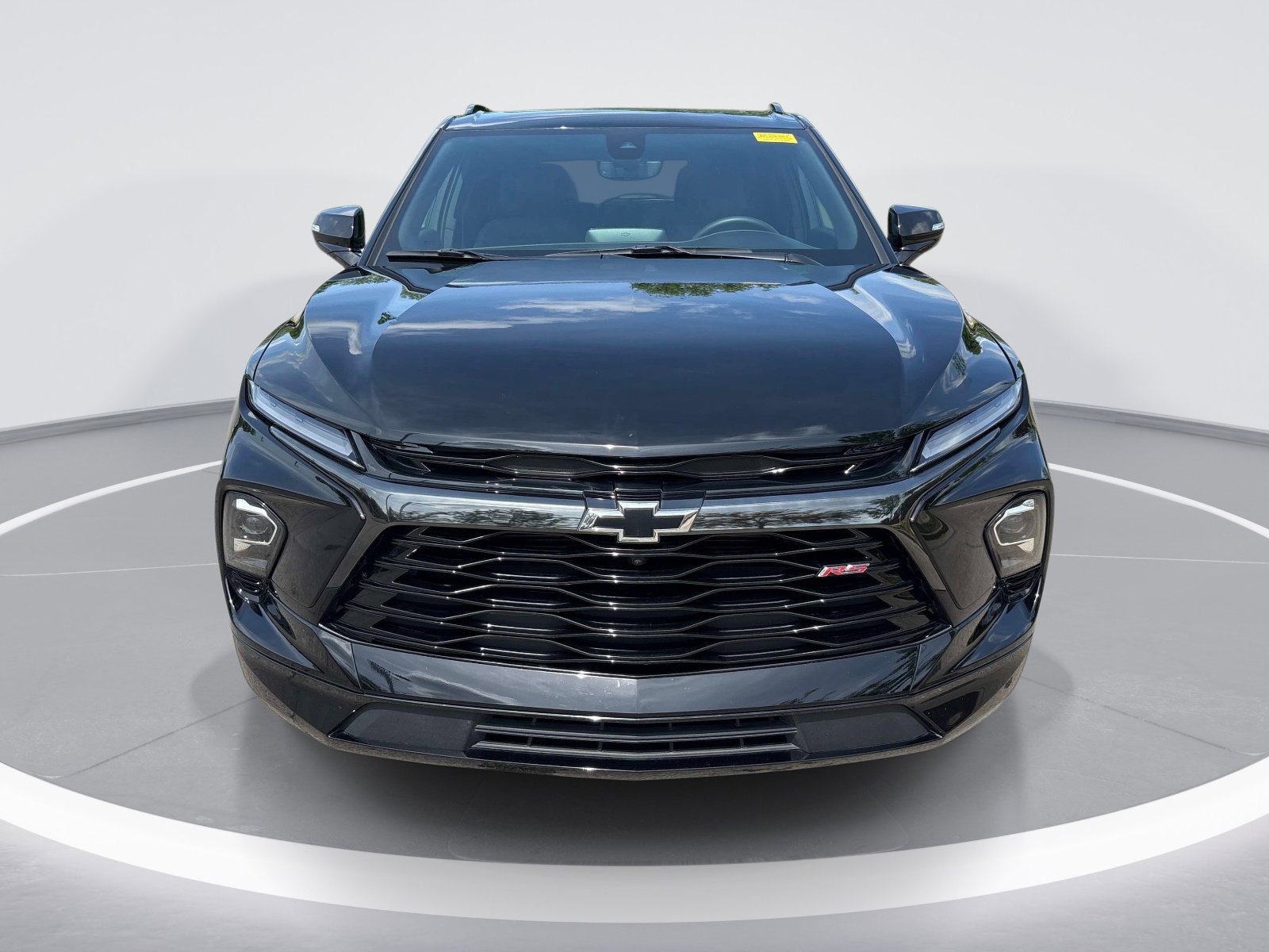 Used 2023 Chevrolet Blazer RS w/ Driver Confidence II Package image 2