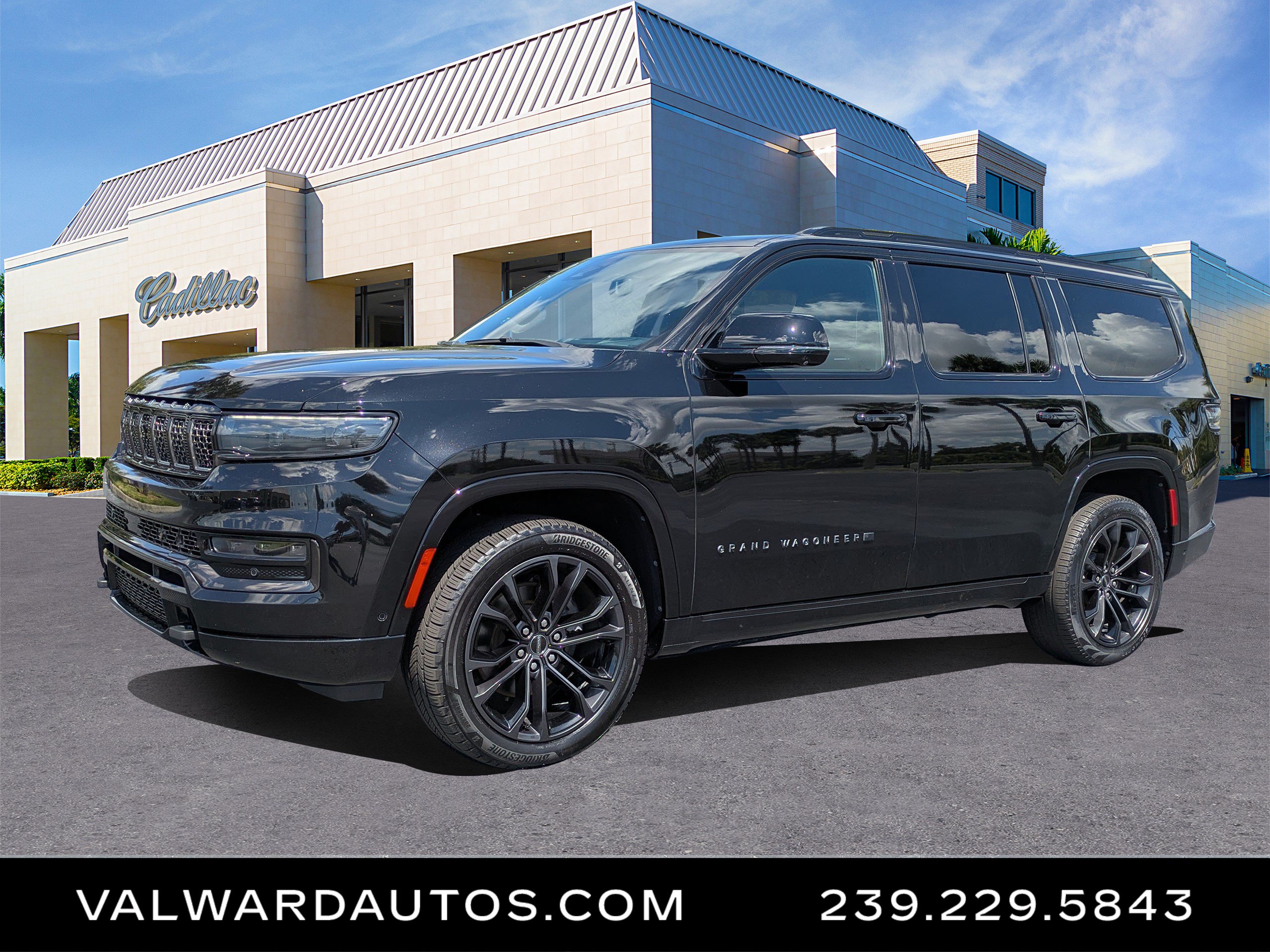 Used 2024 Jeep Grand Wagoneer Series III w/ Quick Order Packagew 28T AWD/4WD image 1