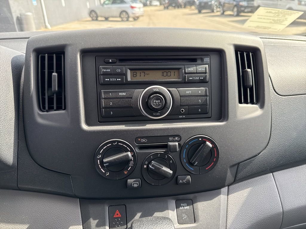 Used 2015 Nissan NV200 S w/ Cruise Control Package FWD image 32