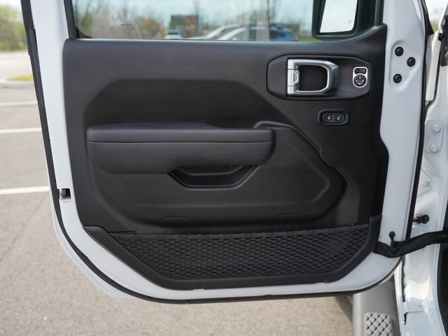 Certified 2024 Jeep Gladiator Sport image 14