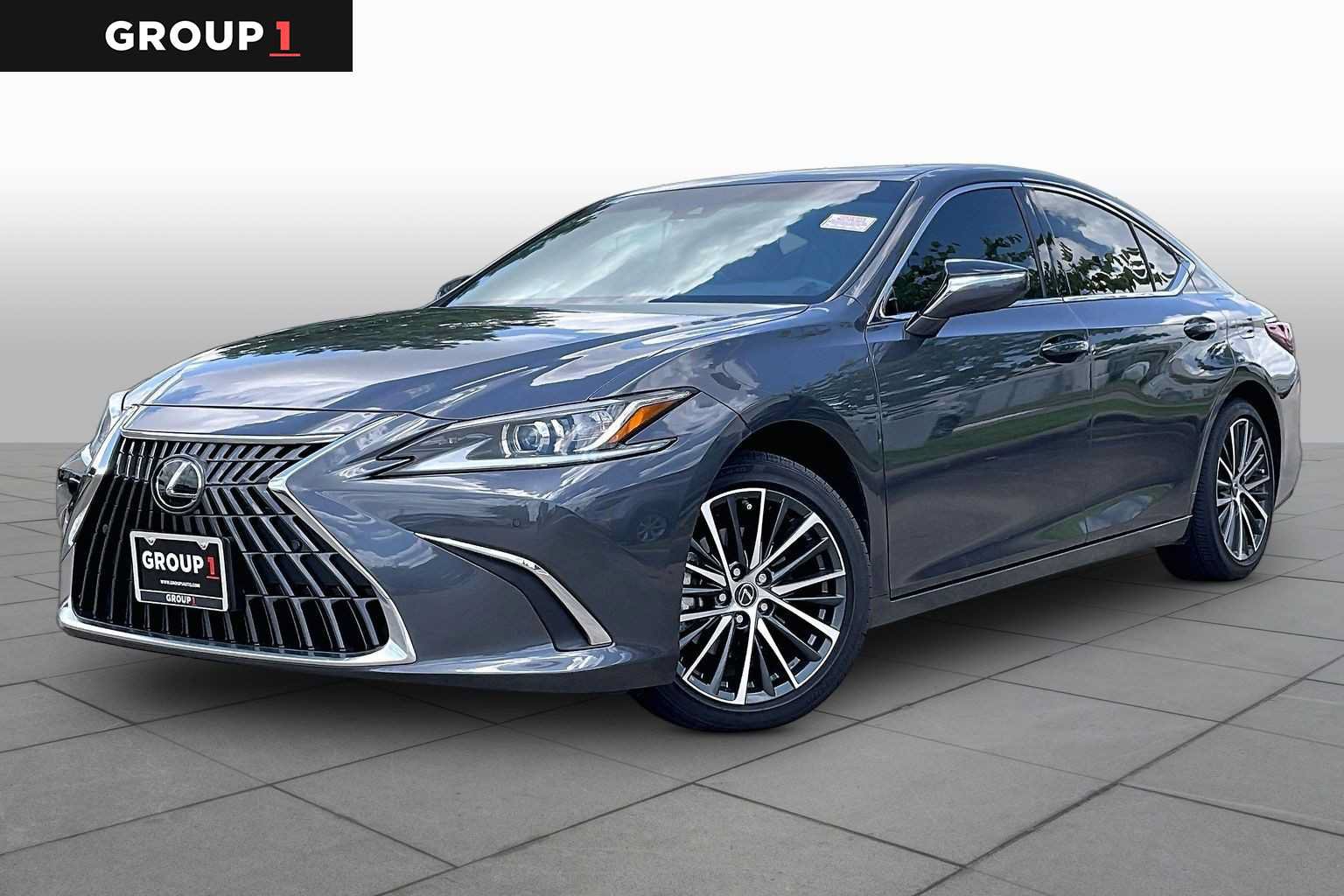 Used 2025 Lexus ES 350 w/ Premium Package