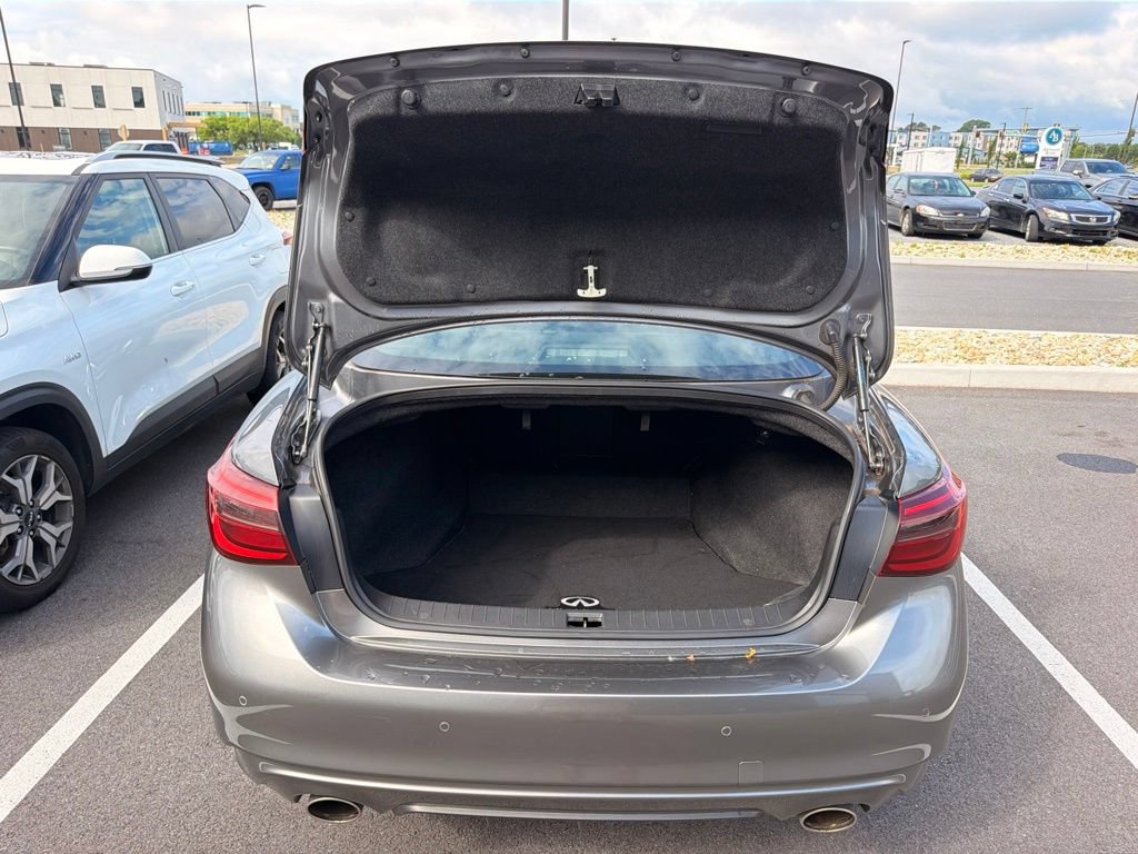 Used 2022 INFINITI Q50 Luxe w/ Cargo Package AWD/4WD image 10