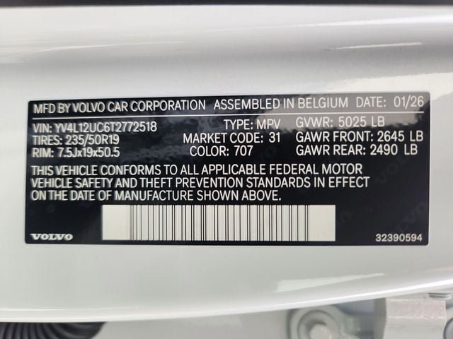 New 2026 Volvo XC40 B5 Plus w/ Protection Package Premier AWD/4WD image 25
