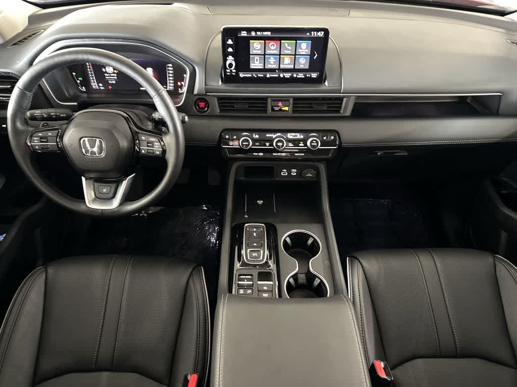 Used 2025 Honda Pilot Elite image 23