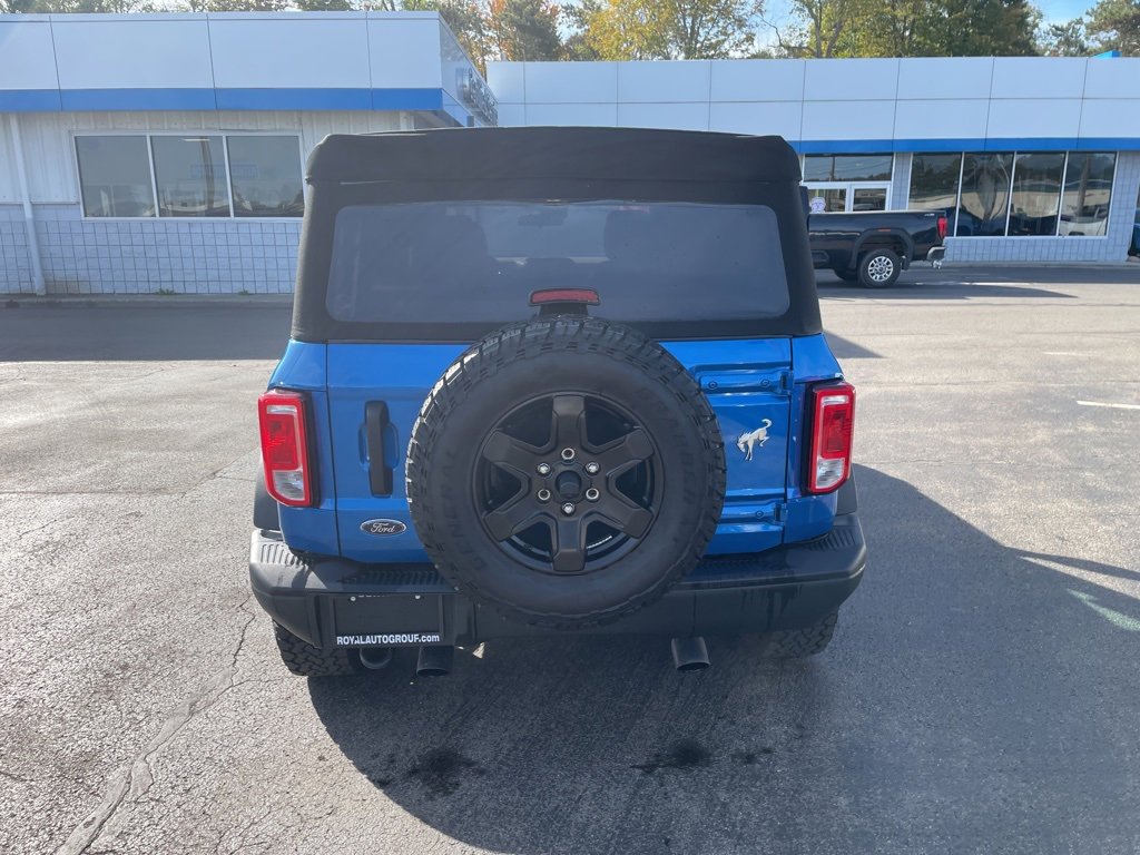 Used 2023 Ford Bronco Black Diamond image 10