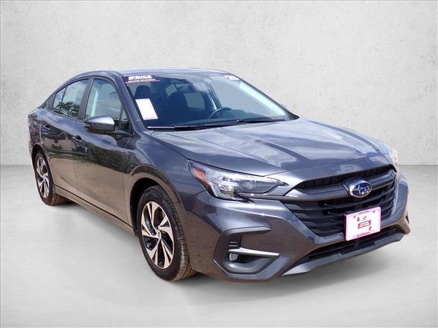 Used 2025 Subaru Legacy Premium AWD/4WD image 4