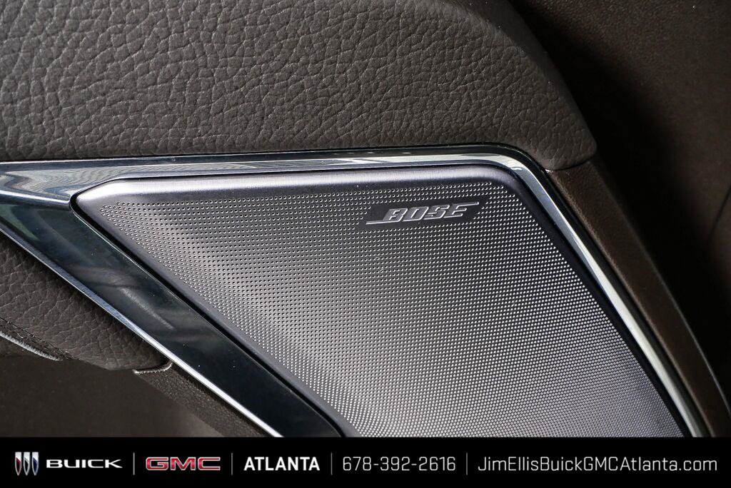 Used 2025 GMC Sierra 1500 Denali w/ Technology Package AWD/4WD image 7