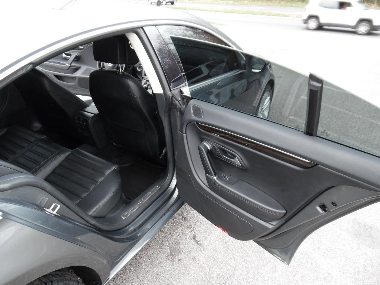 Used 2017 Volkswagen CC Sport image 19