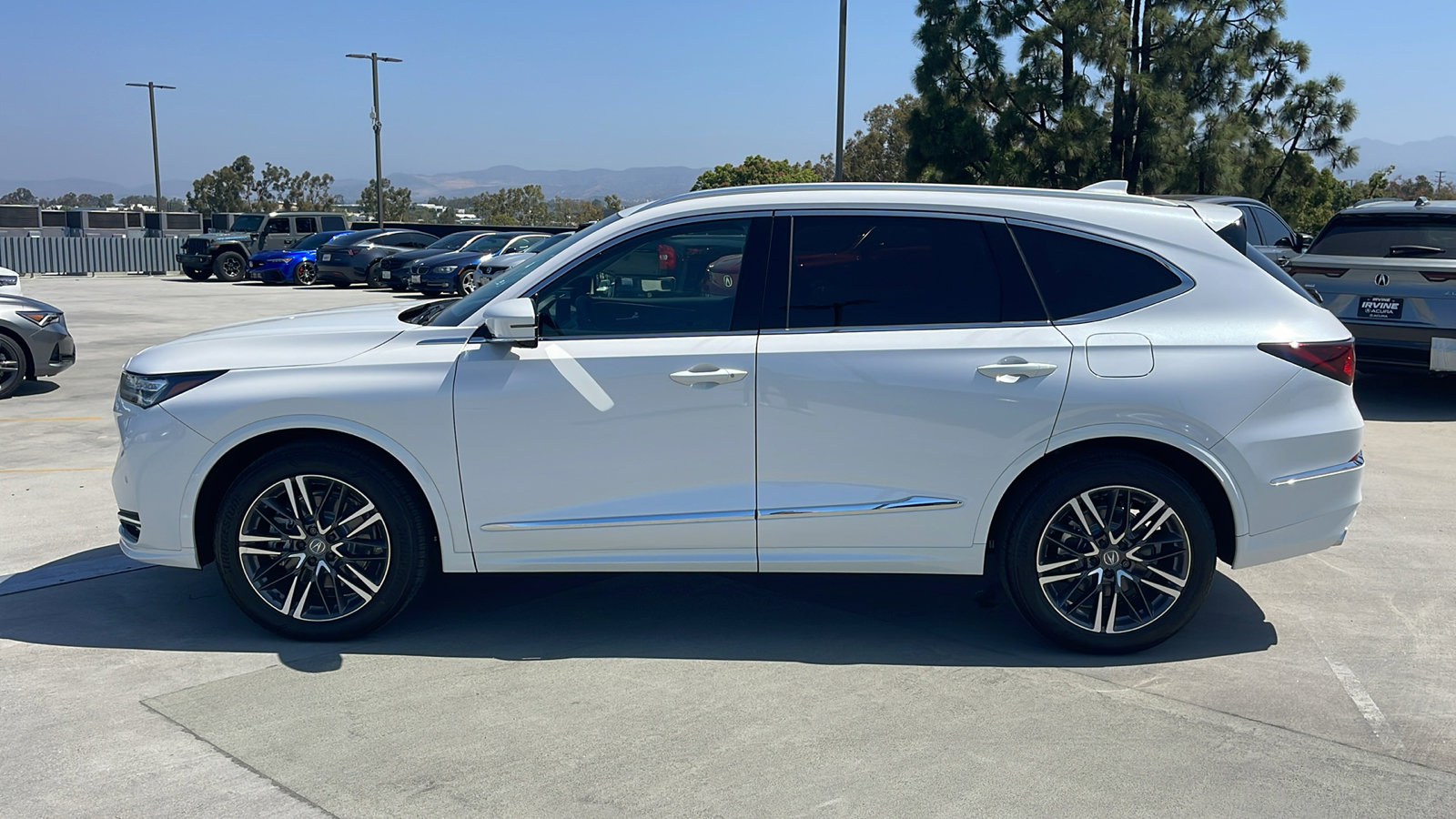New 2026 Acura MDX SH-AWD w/ Advance Package image 2