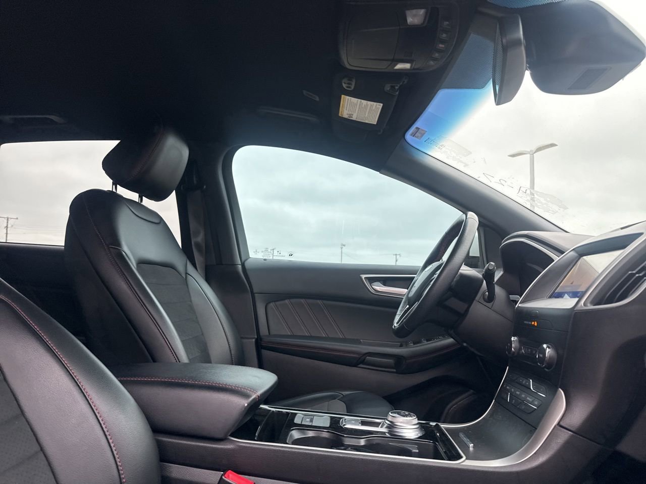 Used 2020 Ford Edge ST-Line FWD image 26