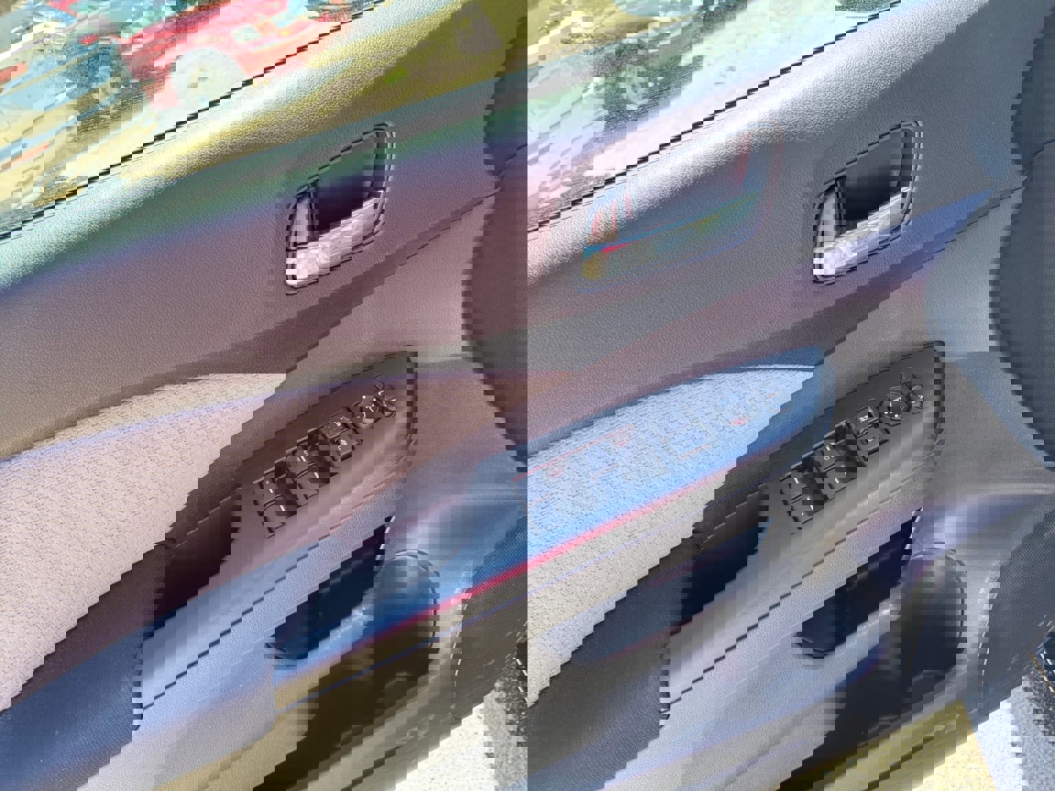 Used 2015 Honda CR-V EX image 11