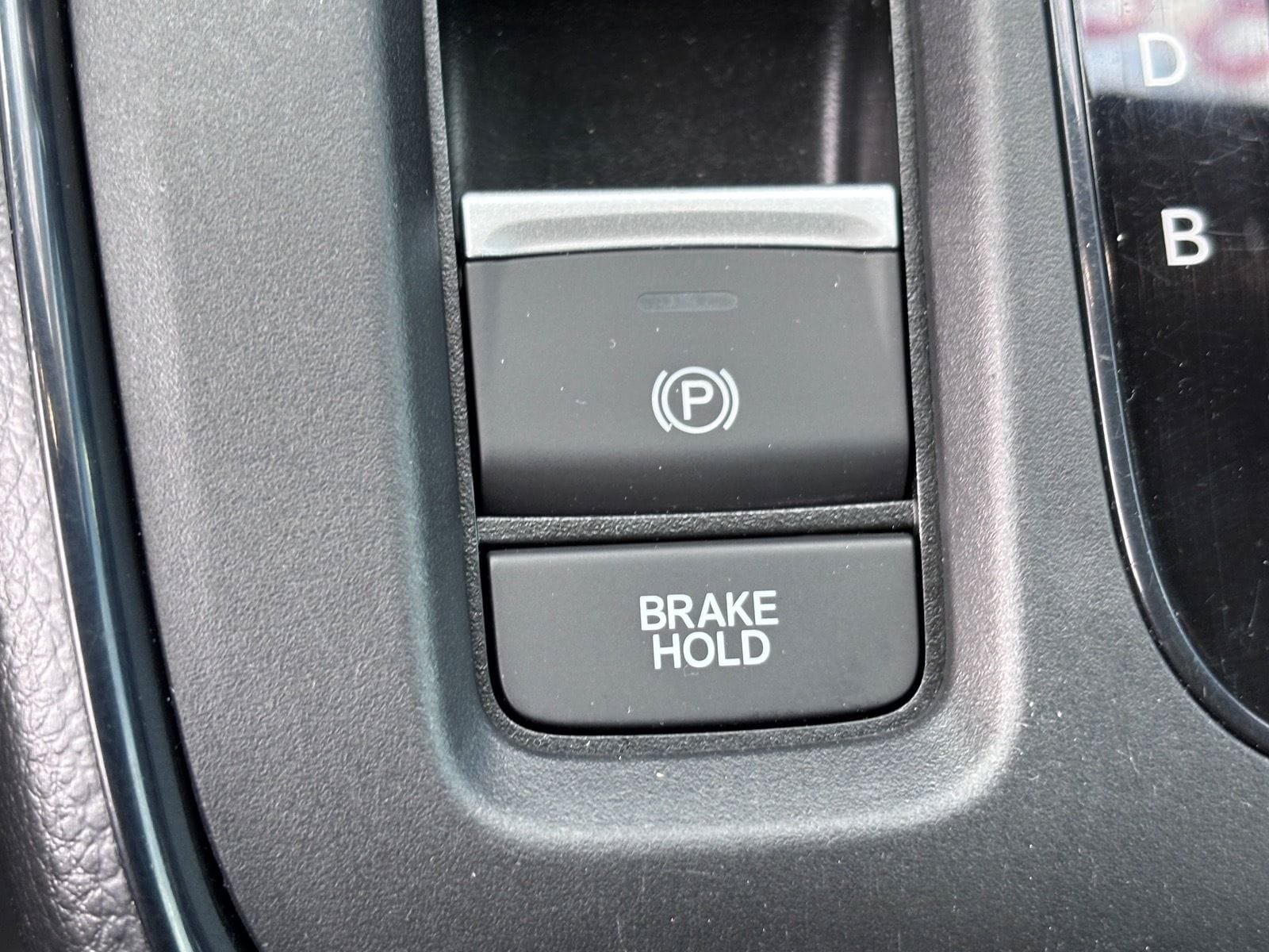 Certified 2024 Honda CR-V Sport image 33