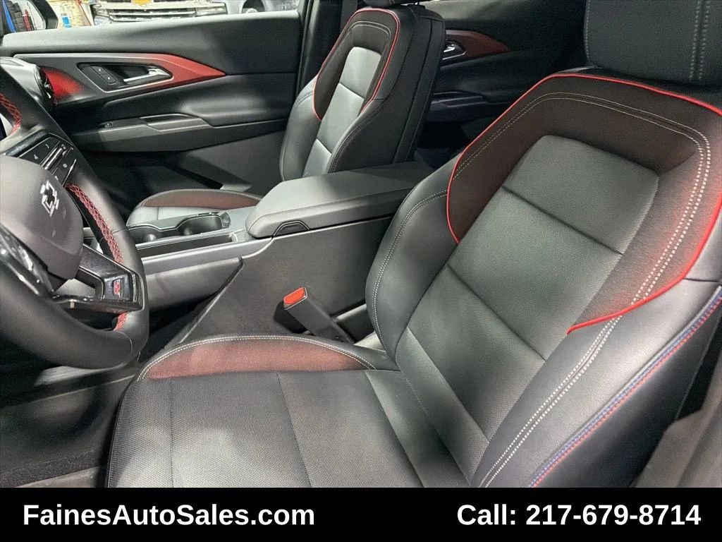 Used 2024 Chevrolet Equinox EV RS AWD/4WD image 35