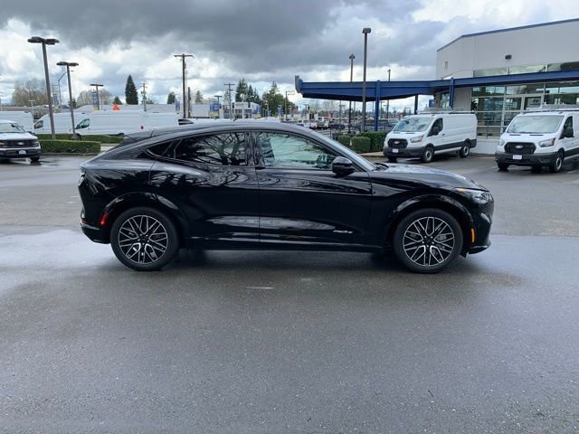 Used 2024 Ford Mustang Mach-E Premium image 8