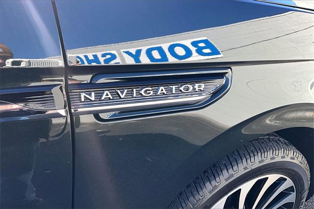 Used 2023 Lincoln Navigator L Black Label image 34