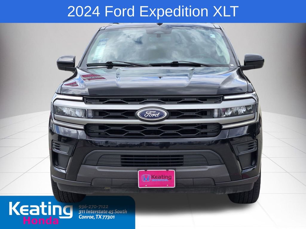 Used 2024 Ford Expedition XLT RWD image 2