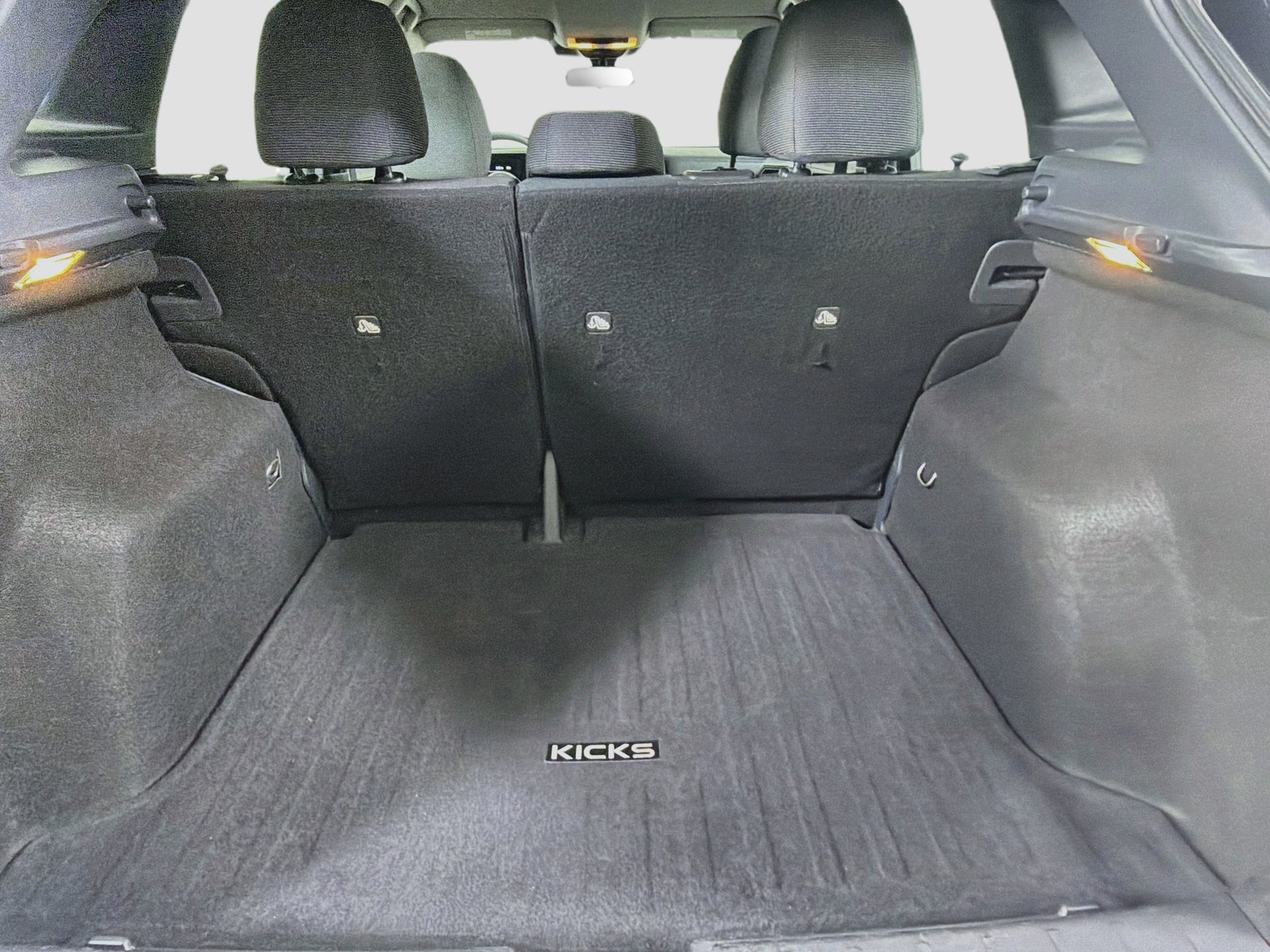 Used 2025 Nissan Kicks S FWD image 26