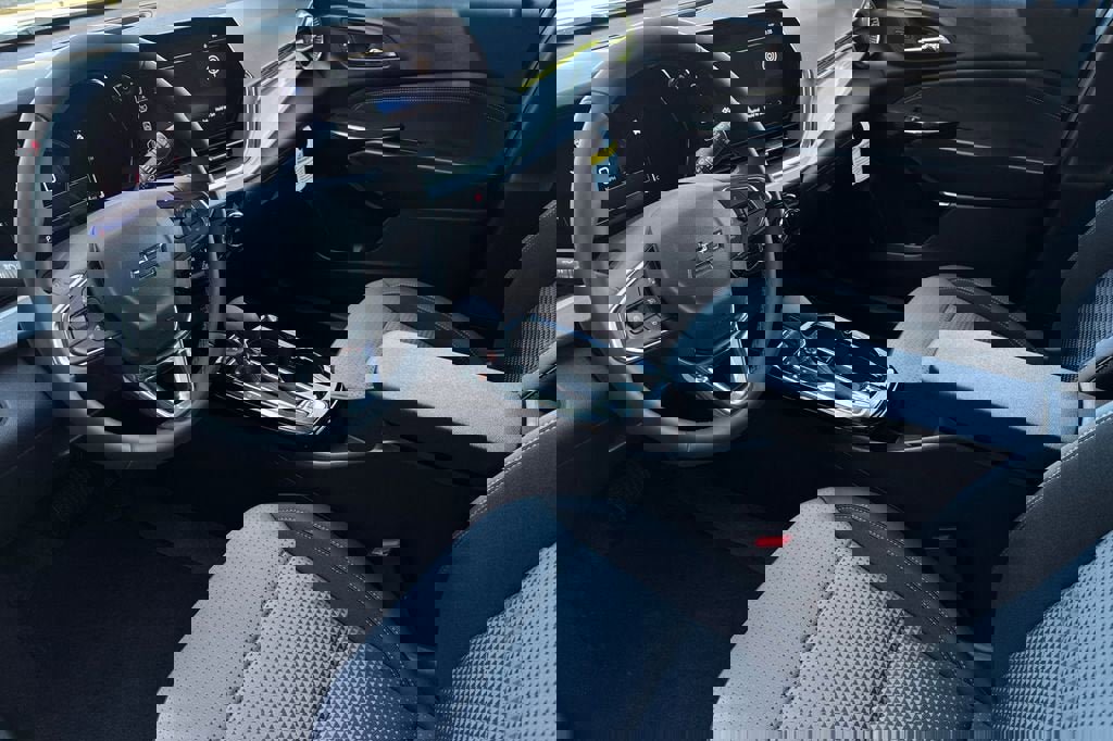 New 2026 Chevrolet Trax LT w/ Midnight Edition image 10