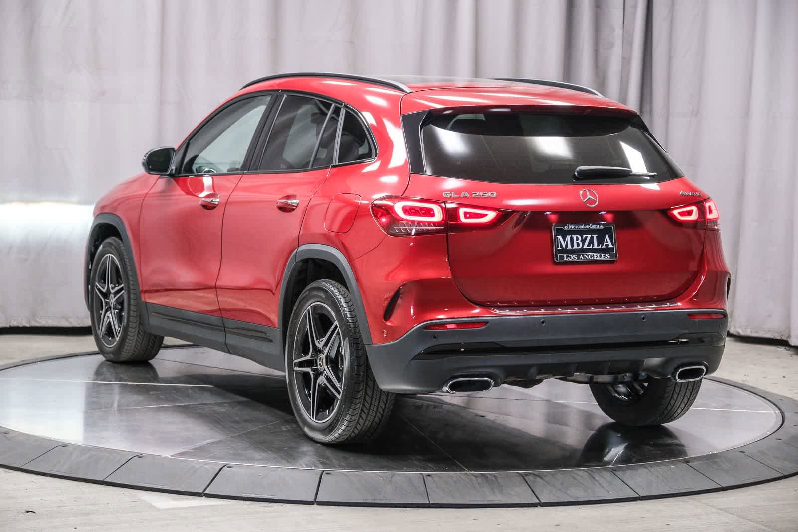 Certified 2022 Mercedes-Benz GLA 250 4MATIC image 2