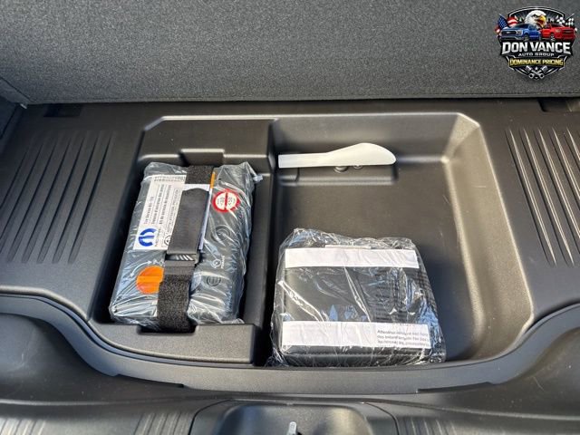 Used 2026 Dodge Charger Scat Pack AWD/4WD image 34