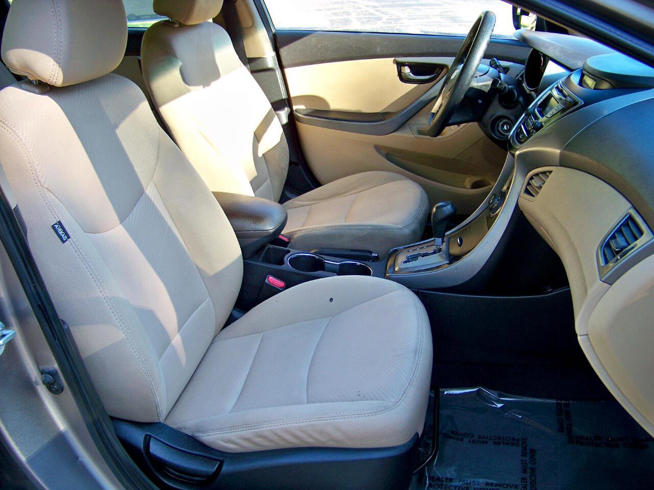 Used 2013 Hyundai Elantra GLS image 37