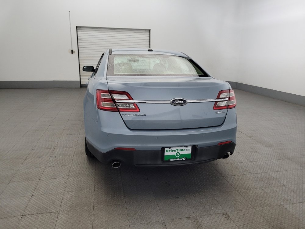 Used 2013 Ford Taurus SEL image 6