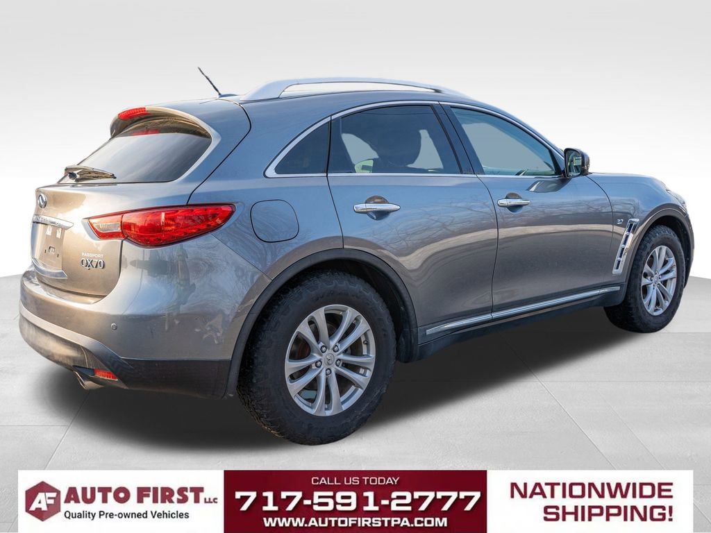 Used 2017 INFINITI QX70 AWD w/ Premium Package image 3