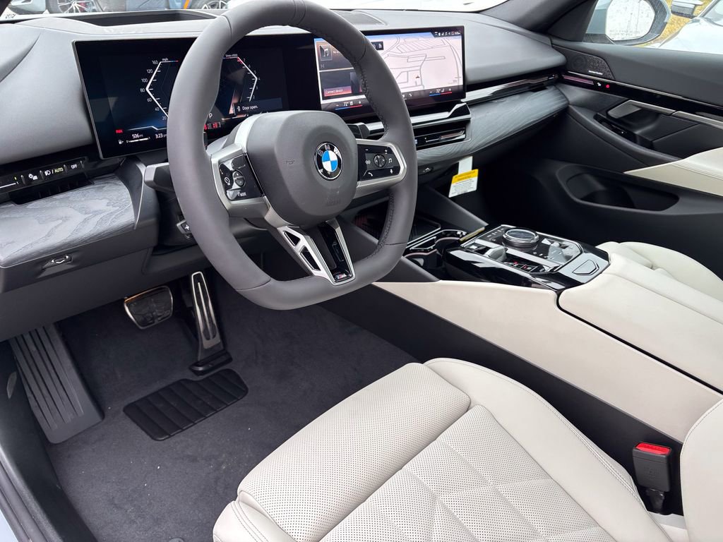New 2026 BMW 530i xDrive w/ M Sport Package image 13