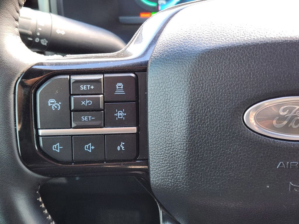 Used 2023 Ford F150 Lightning Platinum image 23