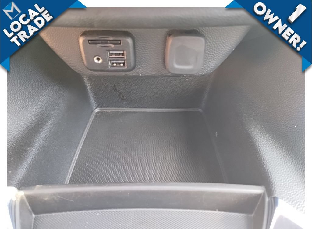 Used 2021 Chevrolet Traverse LT w/ LT Premium Package AWD/4WD image 19