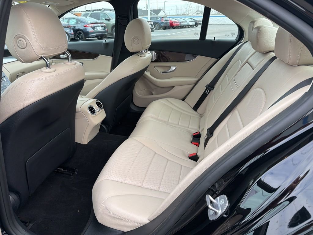 Used 2021 Mercedes-Benz C 300 Sedan image 19