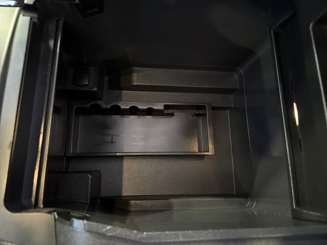 Used 2022 Ford Expedition XLT image 28