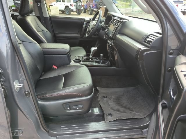 Used 2024 Toyota 4Runner TRD Off-Road Premium w/ Off Road Premium Plus Package AWD/4WD image 19