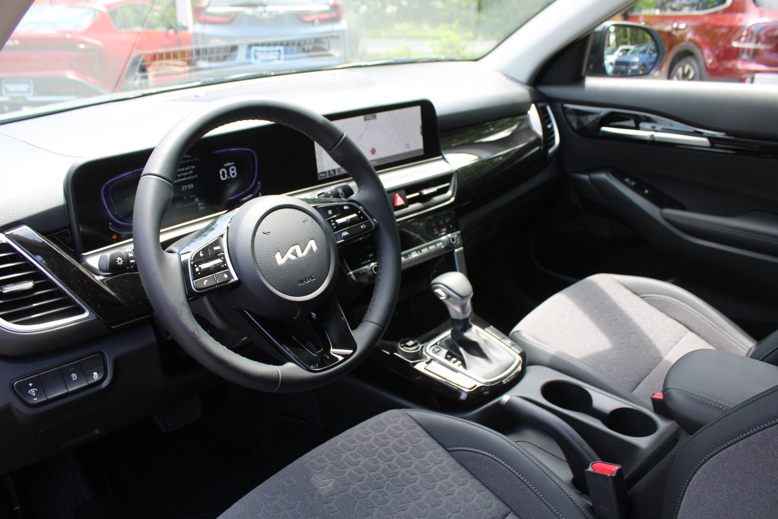 New 2026 Kia Seltos S FWD image 21