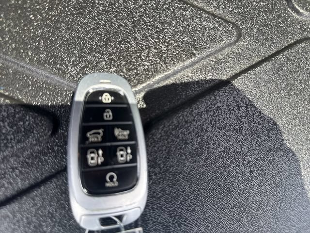 Used 2023 Hyundai Santa Fe Calligraphy AWD/4WD image 47