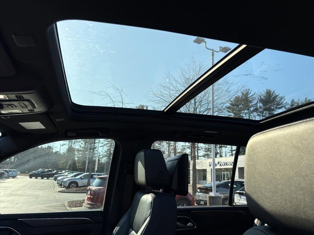 Used 2021 Chevrolet Suburban LT w/ Rear Media and Nav Package image 13