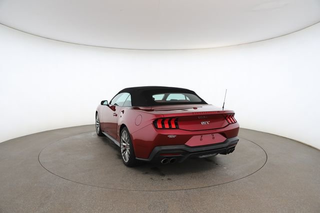Used 2025 Ford Mustang GT Premium image 13