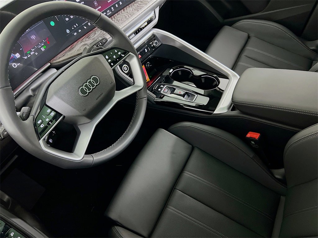 New 2025 Audi Q5 Premium Plus image 23