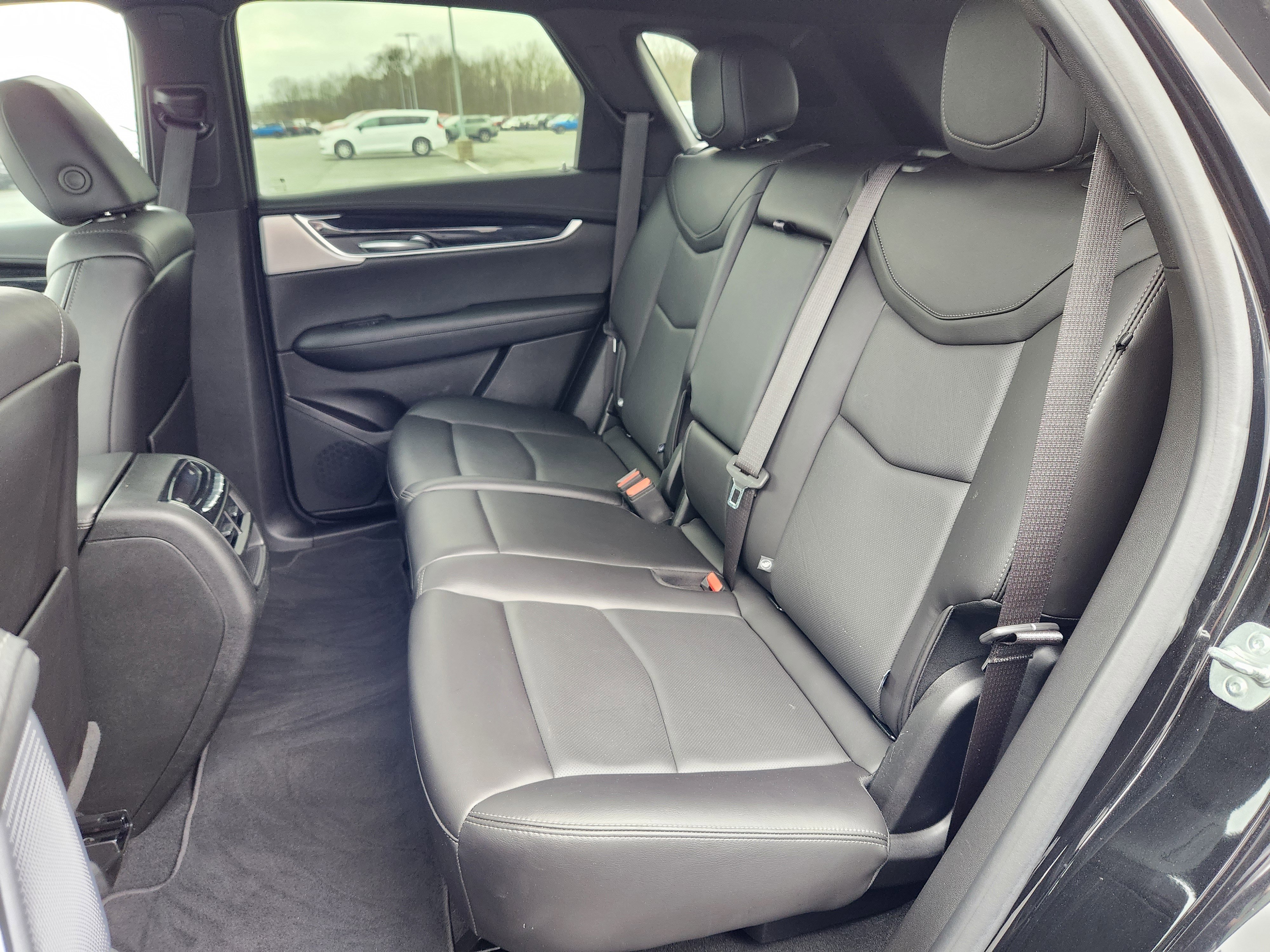 Used 2024 Cadillac XT5 Premium Luxury AWD/4WD image 11