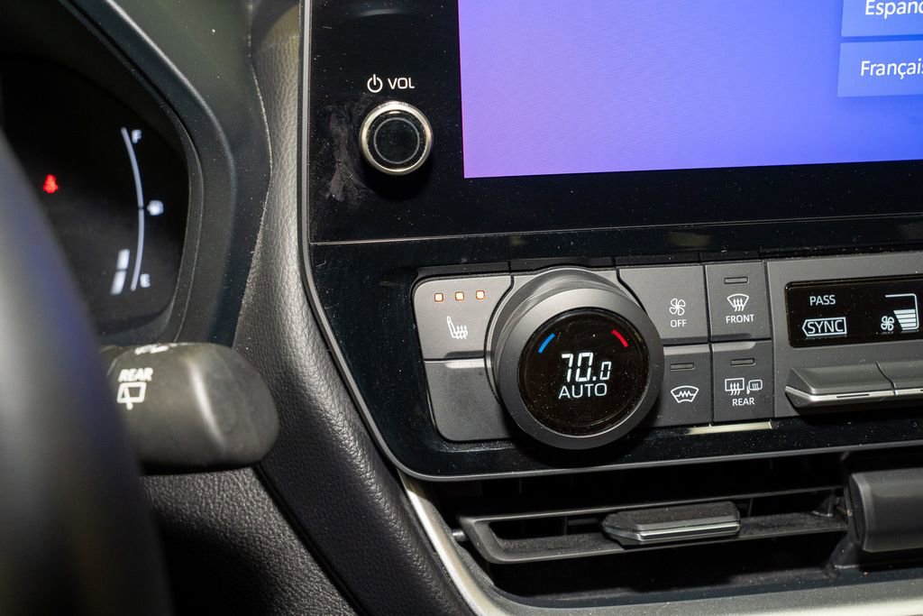 Used 2025 Toyota Grand Highlander FWD image 17