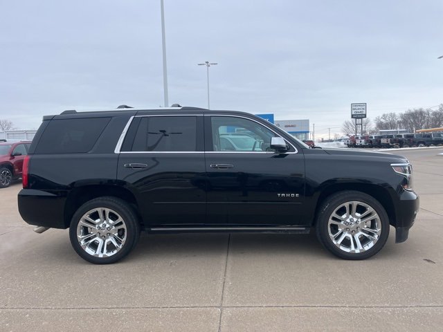 Used 2020 Chevrolet Tahoe Premier w/ Premier Plus Edition image 2