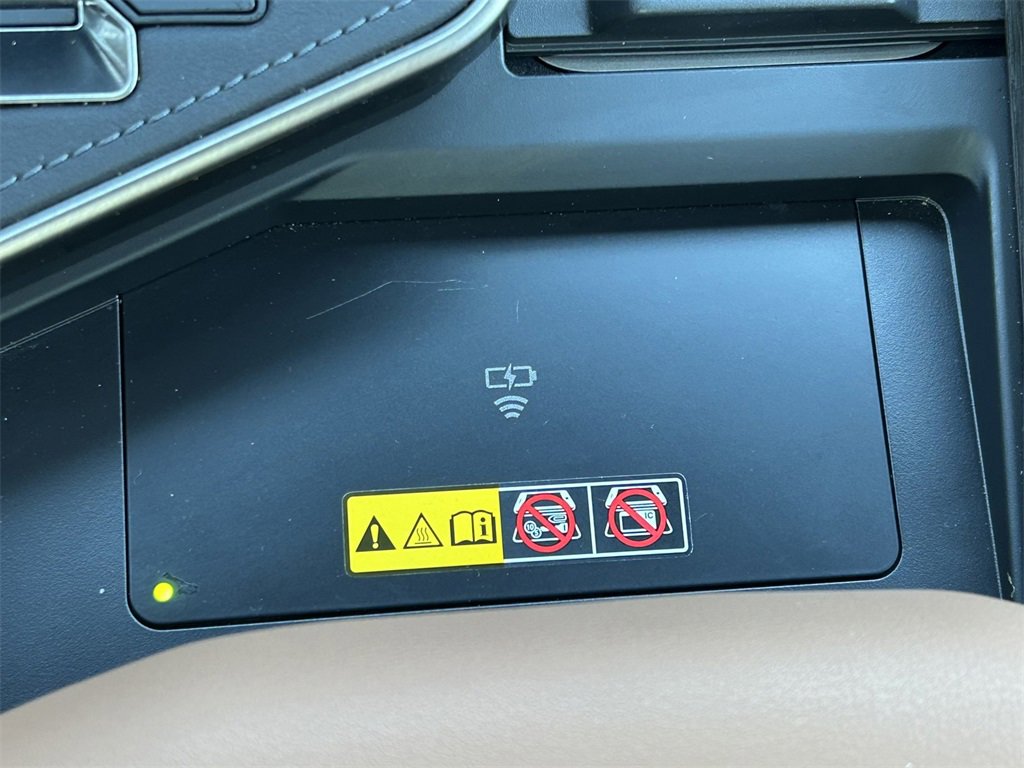 Used 2025 Lexus GX 550 image 39