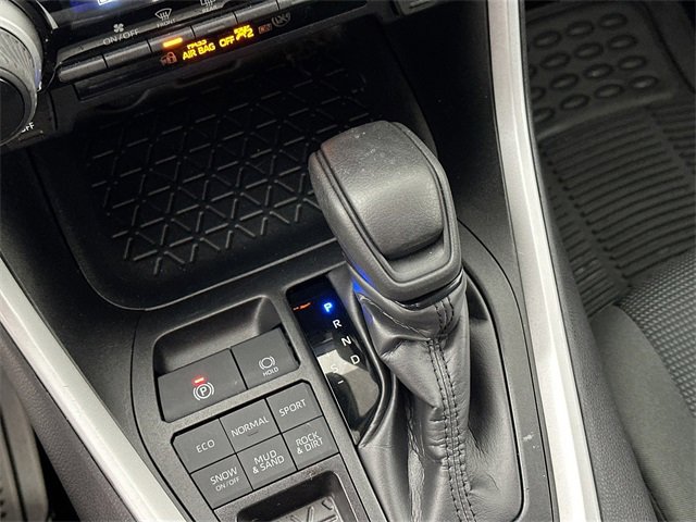 Used 2025 Toyota RAV4 LE image 16