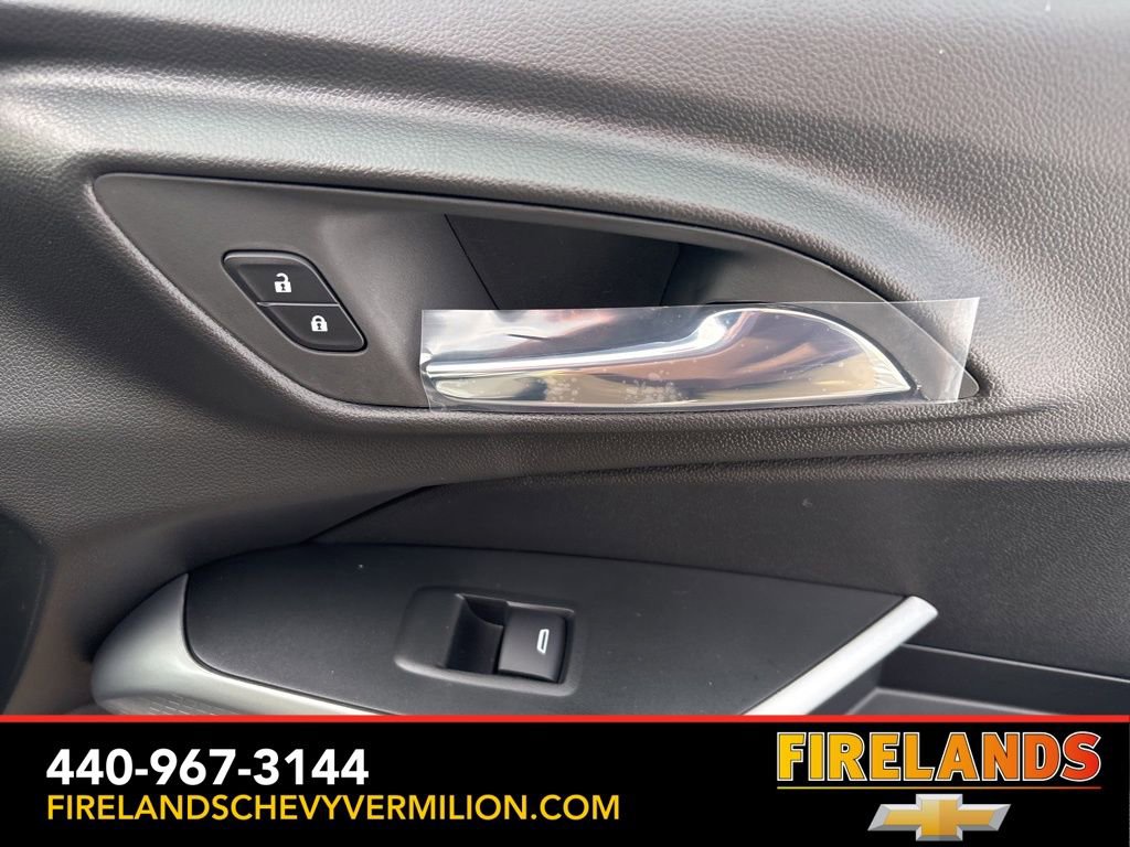 New 2026 Chevrolet Trax RS w/ Driver Confidence Package image 25