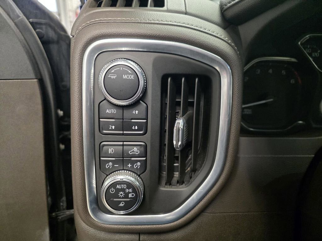 Used 2022 GMC Sierra 1500 SLT w/ SLT Premium Plus Package image 26