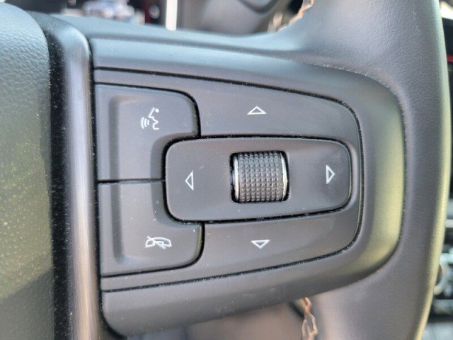 Used 2025 GMC Sierra 2500 AT4 w/ AT4 Premium Plus Package AWD/4WD image 13